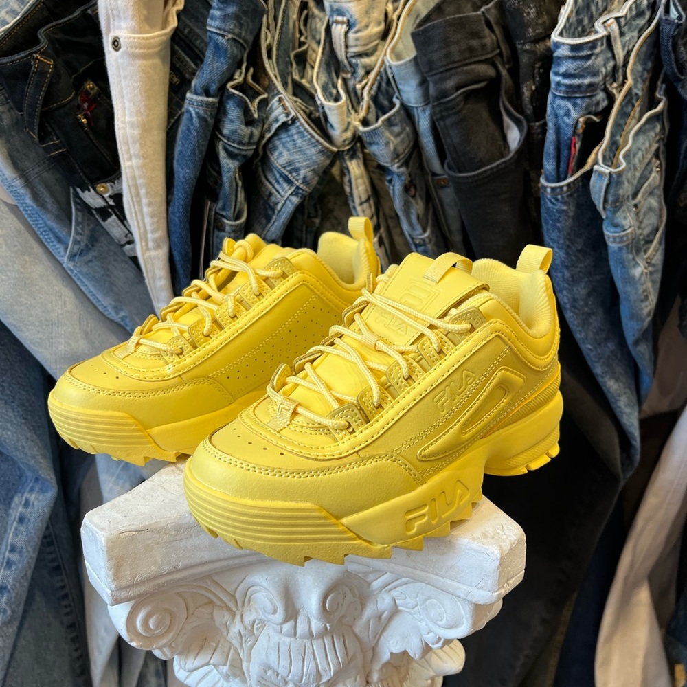 Fila Disruptor II Chunky Sneaker Gold Finch Rare Discontinued New in Box